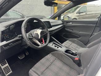 Volkswagen Golf 2.0 TSI GTI picture 13