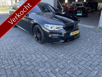 Voiture accidenté BMW 5-serie 530e iPerformance High Executive Edition 2019/5