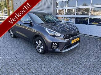skadebil auto Kia Niro 1.6 GDi Hybrid DynamicPlusLine 2020/10