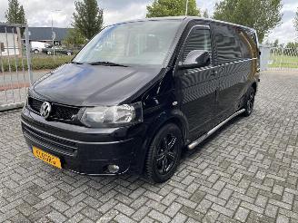 skadebil bedrijf Volkswagen Transporter 2.0 TDI L2H1 DC Comfortline 2010/9