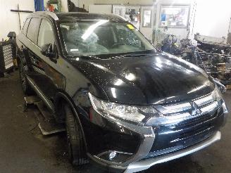 Mitsubishi Outlander Outlander (GF/GP) SUV 2.2 DI-D 16V Clear Tec 4x4 (4N14) [110kW]  (08-2=
012/...) picture 2