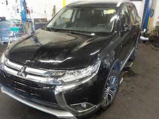 Mitsubishi Outlander Outlander (GF/GP) SUV 2.2 DI-D 16V Clear Tec 4x4 (4N14) [110kW]  (08-2=
012/...) picture 1