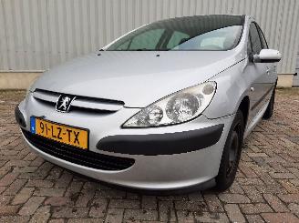 Schadeauto Peugeot 307 307 (3A/C/D) Hatchback 1.6 16V (TU5JP4(NFU)) [80kW]  (08-2000/11-2007)= 2003/7