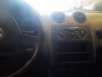 Volkswagen Caddy Caddy III (2KA,2KH,2CA,2CH) Van 2.0 SDI (BST) [51kW]  (03-2004/08-2010=
) picture 6