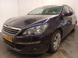 Avarii autoturisme Peugeot 308 1.6 BlueHDI Blue Lease Executive Pack 2015/12