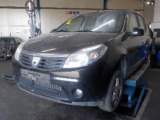 Dacia Sandero Sandero I (BS) Hatchback 1.2 16V (D4F-732(D4F-F7)) [55kW]  (11-2008/12=
-2012) picture 1