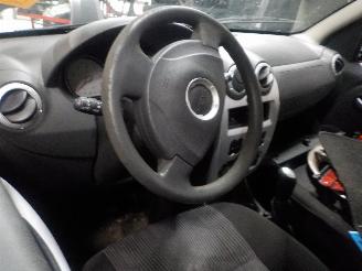 Dacia Sandero Sandero Hatchback 1.2 16V (D4F-732) [55kW]  (11-2008/...) picture 5