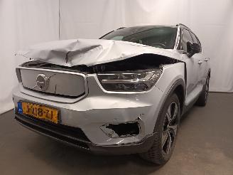 damaged passenger cars Volvo XC40 XC40 (XZ) Recharge AWD (EAD3.1) [300kW]  (11-2020/...) 2020/11