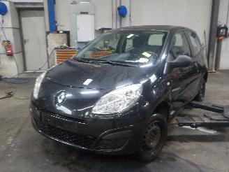 Vrakbiler auto Renault Twingo Twingo II (CN) Hatchback 3-drs 1.2 (D7F-800(Euro 4)) [43kW]  (03-2007/=
09-2014) 2010