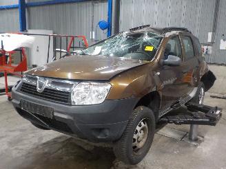 Dacia Duster Duster (HS) SUV 1.6 16V (K4M-696(K4M-H6)) [77kW]  (04-2010/01-2018) picture 1