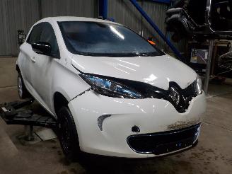 Renault Zoé Zoé (AG) Hatchback 5-drs 46kW (5AQ-601) [46kW]  (06-2012/...) picture 2