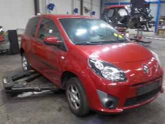 Renault Twingo Twingo II (CN) Hatchback 3-drs 1.2 16V (D4F-764(D4F-E7)) [55kW]  (03-2=
007/09-2014) picture 2