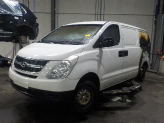 Hyundai H-300 H-300 Van 2.5 CRDi (D4CB) [85kW]  (01-2009/...) picture 1