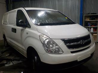 Hyundai H-300 H-300 Van 2.5 CRDi (D4CB) [85kW]  (01-2009/...) picture 2