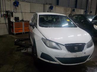 Seat Ibiza Ibiza IV (6J5) Hatchback 5-drs 1.2 12V (CGPB) [44kW]  (07-2009/05-2011=
) picture 2
