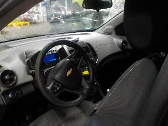 Daewoo Aveo Aveo Hatchback 1.3 JTD Multijet 16V (A13DTE) [70kW]  (07-2011/...) picture 5