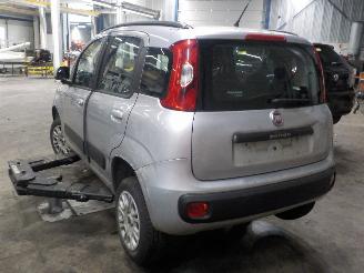 Fiat Panda Panda (312) Hatchback 1.2 69 (169.A.4000) [51kW]  (02-2012/...) picture 4
