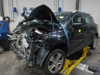 Sloopauto Renault Clio Clio IV Estate/Grandtour (7R) Combi 5-drs 0.9 Energy TCE 90 12V (H4B-4=
00(H4B-A4)) [66kW]  (01-2013/08-2021) 2015