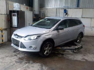 Vrakbiler auto Ford Focus Focus 3 Wagon Combi 1.6 TDCi ECOnetic (NGDB) [77kW]  (05-2012/05-2018)= 2013