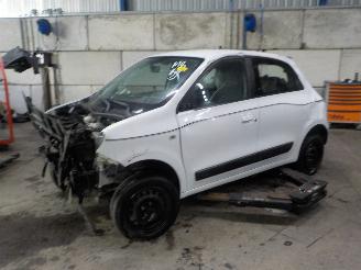 Uttjänta bilar auto Renault Twingo Twingo III (AH) Hatchback 5-drs 1.0 SCe 70 12V (H4D-400(H4D-A4)) [52kW=
]  (09-2014/...) 2016/4