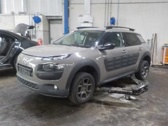 Autoverwertung Citroën C4 C4 Cactus (0B/0P) Hatchback 5-drs 1.2 PureTech 82 12V (EB2F(HMZ)) [60k=
W]  (09-2014/...) 2014