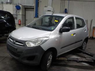 Sloopauto Hyundai I-10 i10 (F5) Hatchback 1.1i 12V (G4HG5) [51kW]  (04-2011/12-2013) 2011