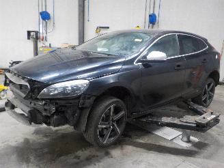 Démontage voiture Volvo V-40 V40 (MV) 2.0 D4 16V (D4204T14) [140kW]  (05-2014/08-2019) 2013
