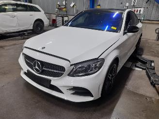 Vrakbiler auto Mercedes C-klasse C (W205) Sedan C-180 1.5 EQ Boost (M264.915) [115kW]  (06-2019/05-2021=
) 2020/0