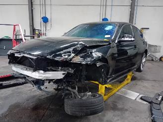 Coche siniestrado BMW 3-serie 3 serie (F30) Sedan 320i 2.0 16V (N20-B20A) [180kW]  (11-2011/10-2018)= 2012