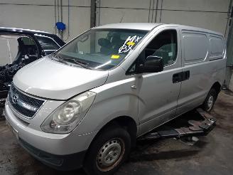 Autoverwertung Hyundai H-300 H-300 Van 2.5 CRDi (D4CB) [85kW]  (01-2009/...) 2010