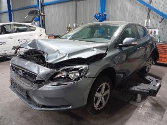 Autoverwertung Volvo V-40 V40 (MV) Hatchback 5-drs 2.0 D4 16V (D4204T14) [140kW]  (05-2014/08-20=
19) 2014