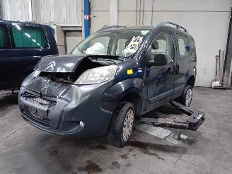 Uttjänta bilar auto Citroën Nemo Nemo Combi (AJ) MPV 1.4 (TU3A/L5(KFV)) [54kW]  (04-2009/...) 2010/0