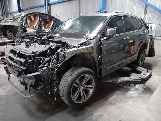Uttjänta bilar auto Volkswagen Tiguan Tiguan Allspace (BW2) SUV 1.5 TSI 16V Evo BlueMotion Technology (DADA)=
 [110kW]  (09-2018/...) 2019