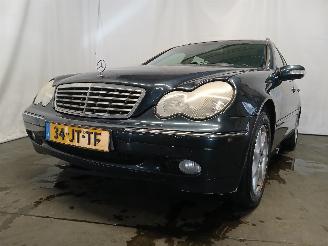 skadebil auto Mercedes C-klasse C Combi (S203) Combi 1.8 C-180K 16V (M271.946) [105kW]  (05-2002/08-20=
07) 2002/8