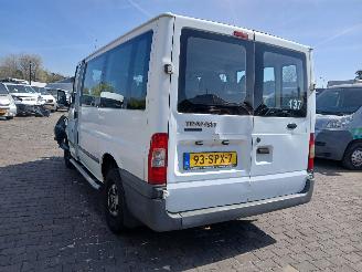 Ford Transit Transit Tourneo Bus 2.2 TDCi 16V Euro 5 (DRFA) [74kW]  (09-2011/06-201=
2) picture 5
