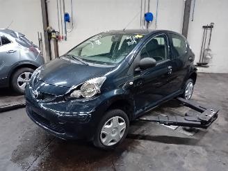 Uttjänta bilar auto Toyota Aygo Aygo (B10) Hatchback 1.0 12V VVT-i (1KR-FE) [50kW]  (07-2005/05-2014) 2008/0