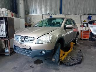 Salvage car Nissan Qashqai Qashqai (J10) SUV 2.0 16V 4x4 (MR20DE) [104kW]  (11-2010/01-2014) 2008