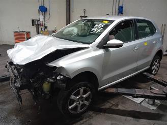 Vrakbiler auto Volkswagen Polo Polo V (6R) Hatchback 1.2 TSI (CBZC(Euro 5)) [66kW]  (05-2011/05-2014)= 2013/2