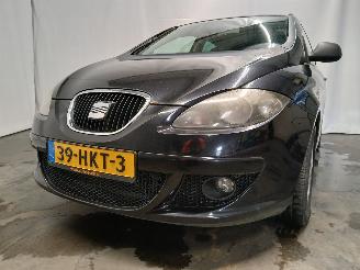 Damaged car Seat Altea Altea XL (5P5) MPV 1.4 TSI 16V (CAXC) [92kW]  (11-2007/07-2015) 2009/1