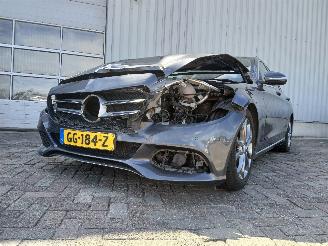 skadebil auto Mercedes C-klasse C Estate (S205) Combi C-350 e 2.0 16V (M274.920) [205kW]  (02-2015/05-=
2018) 2015/5
