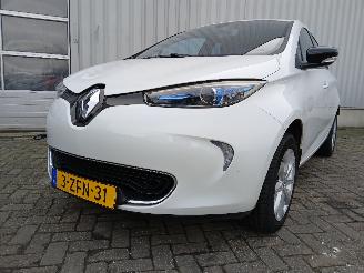skadebil auto Renault Zoé Zoé (AG) Hatchback 5-drs 46kW (5AQ-601) [46kW]  (06-2012/...) 2014/12