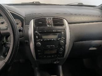 Mazda Premacy Premacy MPV 2.0 16V (FS7G) [96kW]  (11-2001/03-2005) picture 19