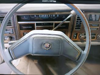 Cadillac Eldorado Eldorado Coupé 5.7 D (N(V8-350)) [77kW]  (01-1979/12-1985) picture 8
