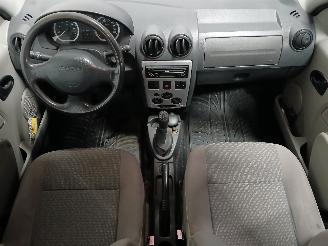 Dacia Logan Logan MCV (KS) Combi 1.6 16V (K4M-697) [77kW]  (02-2007/05-2013) picture 10