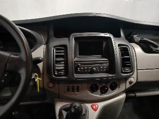 Opel Vivaro Vivaro Van 2.0 CDTI (M9R-786) [84kW]  (08-2006/07-2014) picture 16