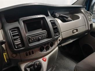 Opel Vivaro Vivaro Van 2.0 CDTI (M9R-786) [84kW]  (08-2006/07-2014) picture 15
