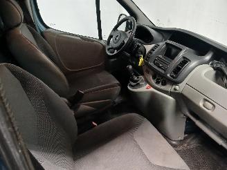 Opel Vivaro Vivaro Van 2.0 CDTI (M9R-786) [84kW]  (08-2006/07-2014) picture 9