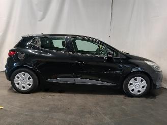 Renault Clio Clio IV (5R) Hatchback 5-drs 0.9 Energy TCE 90 12V (H4B-408(H4B-B4)) [=
66kW]  (11-2012/08-2021) picture 7