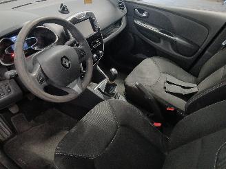 Renault Clio Clio IV (5R) Hatchback 5-drs 0.9 Energy TCE 90 12V (H4B-408(H4B-B4)) [=
66kW]  (11-2012/08-2021) picture 13