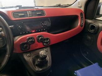 Fiat Panda Panda/Pandina (312) Hatchback 0.9 TwinAir 65 (312.A.4000) [48kW]  (04-=
2012/...) picture 17